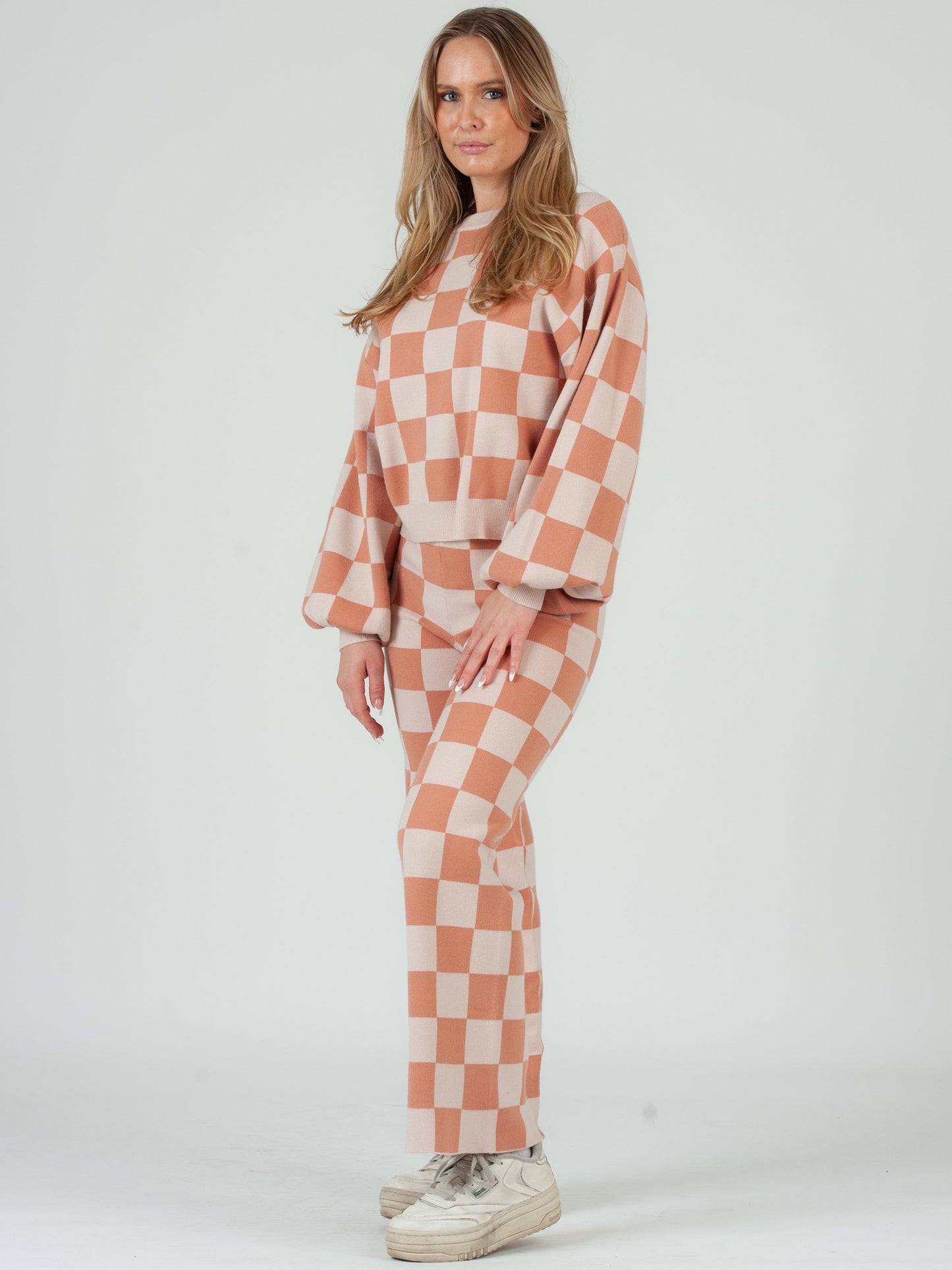 Women’s Checkered Crew Neck Sweater