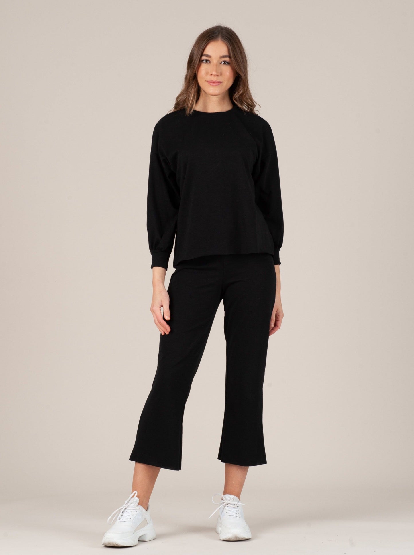 Women’s Long Sleeve Raw Hem Tee Shirt