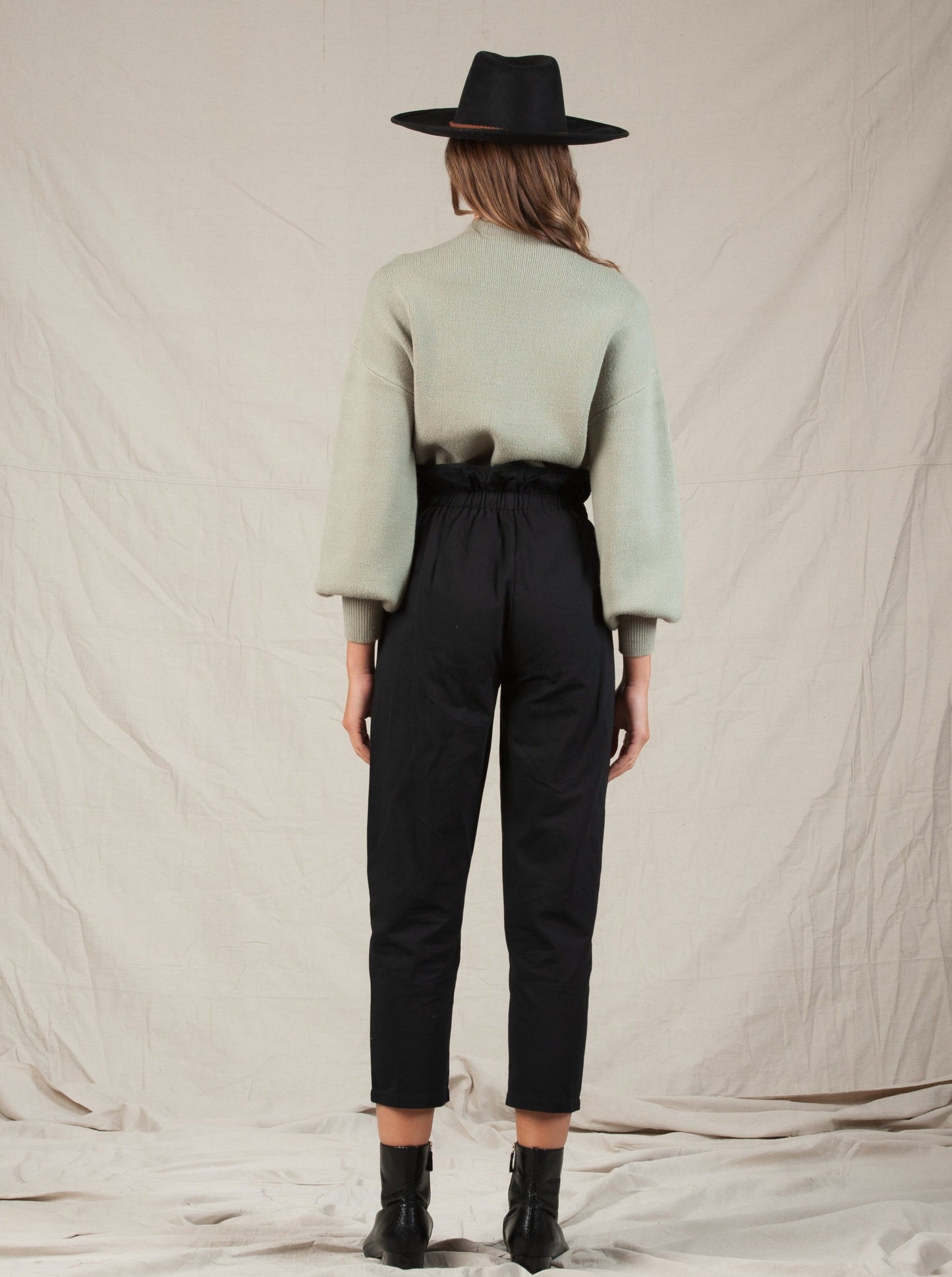 Women’s Paper Bag Waist Crop Pants