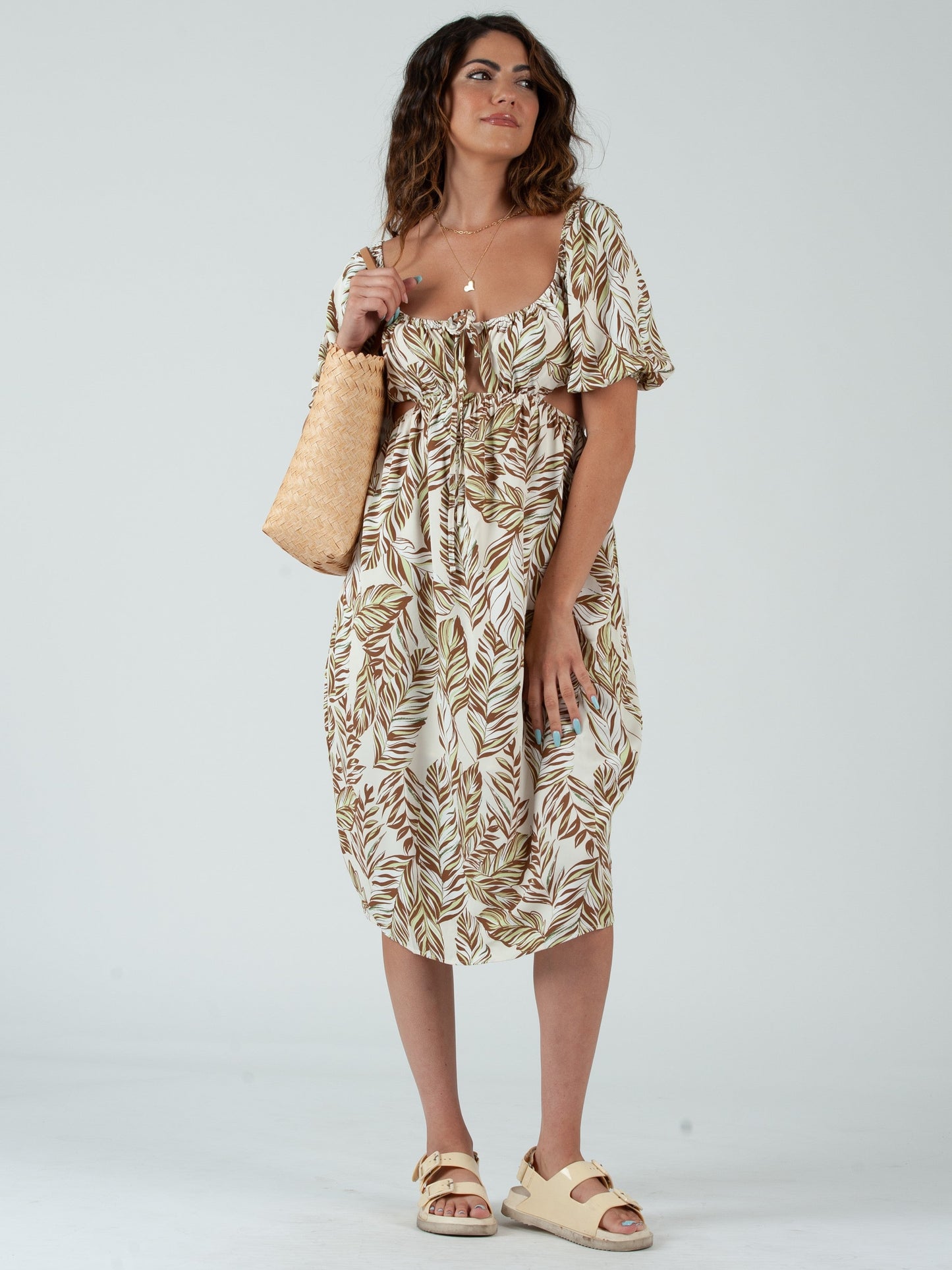 OFF TO MARKET WOVEN PURSE-NATURAL