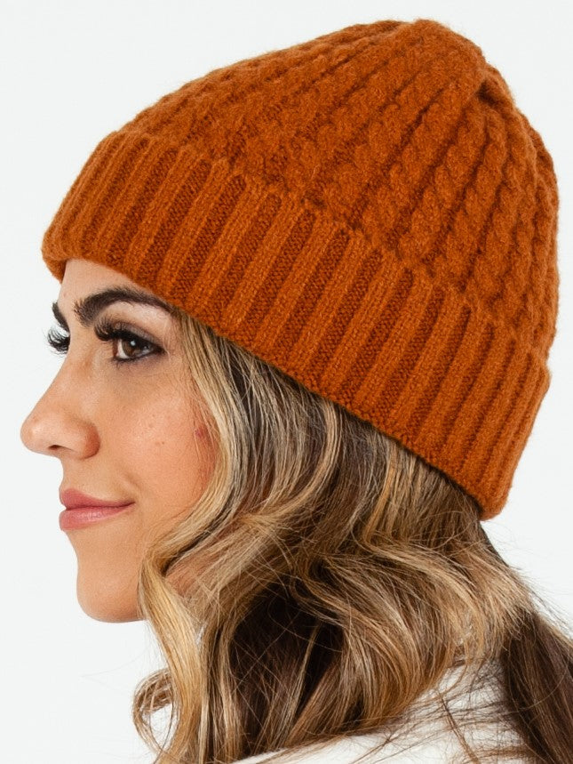 Women’s Cable Knit Fisherman Beanie