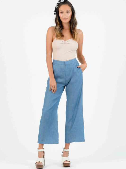 Women’s Chambray Crop Pants