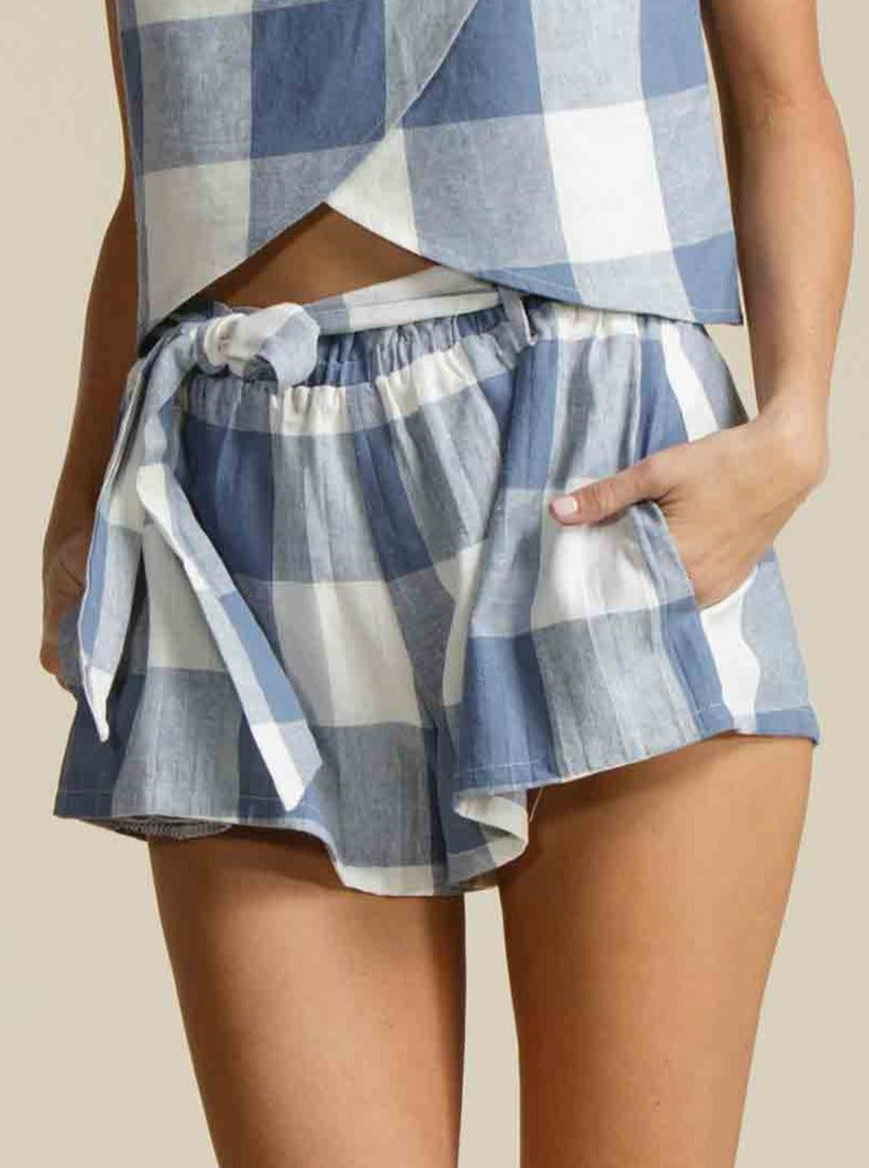 Women’s Linen Checkered Shorts