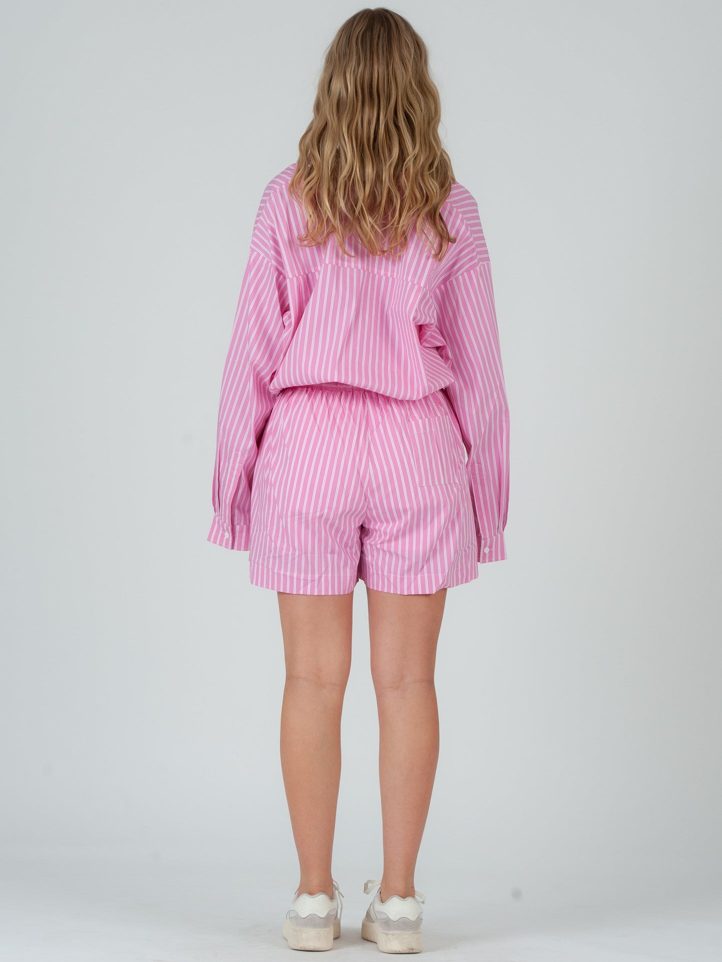 EVIE CLASSIC MENSWEAR BUTTON DOWN-PINK